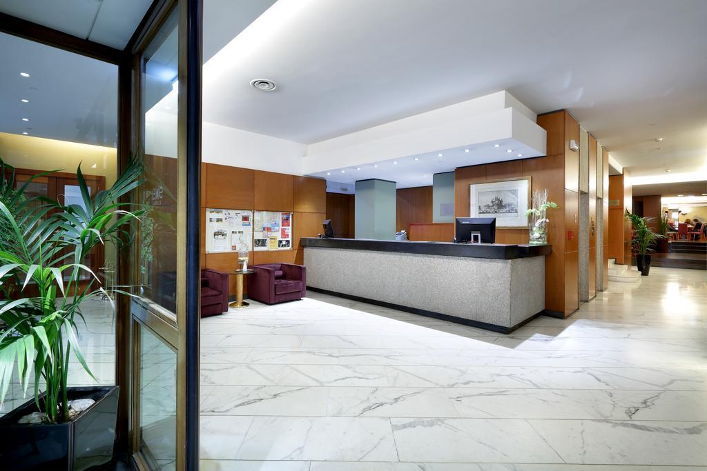 Exe Majestic Hotel Napoli Ngoại thất bức ảnh